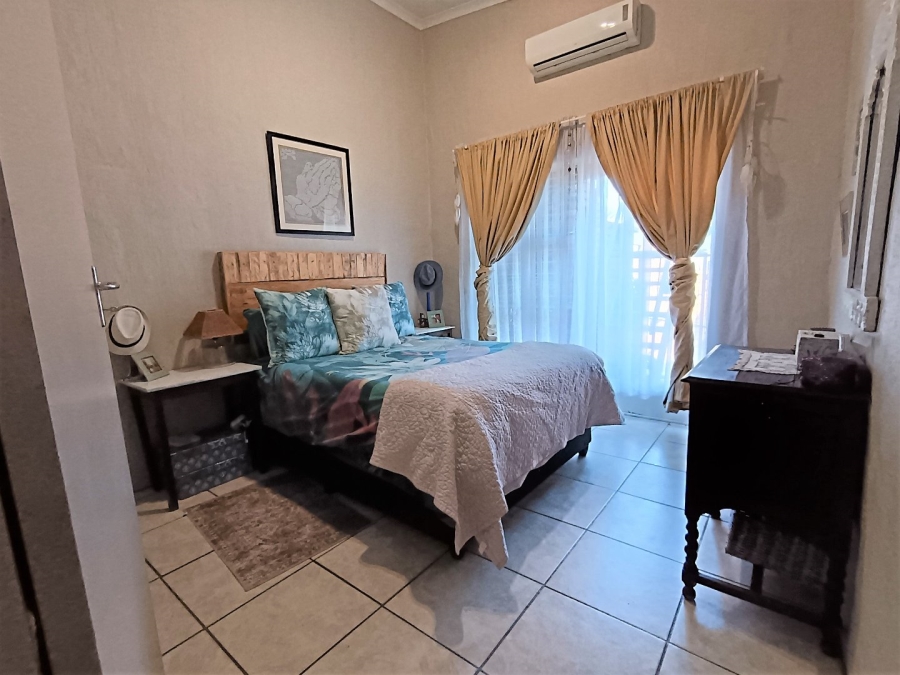 2 Bedroom Property for Sale in Meerhof North West